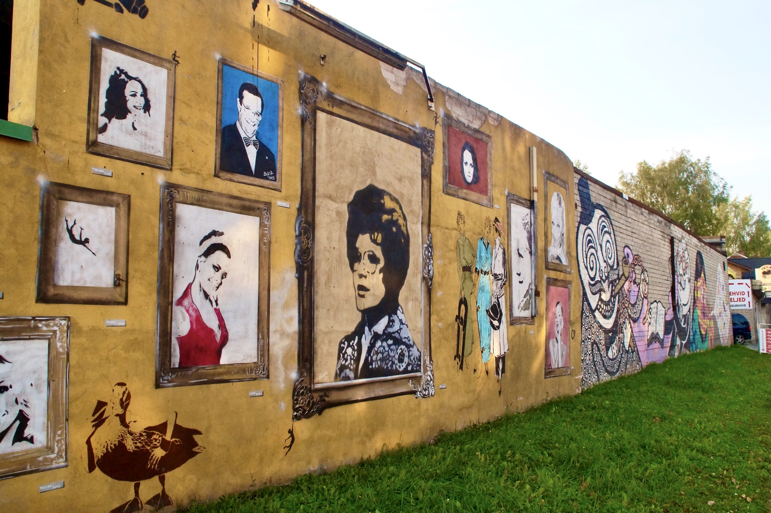 Wall art in Tartu